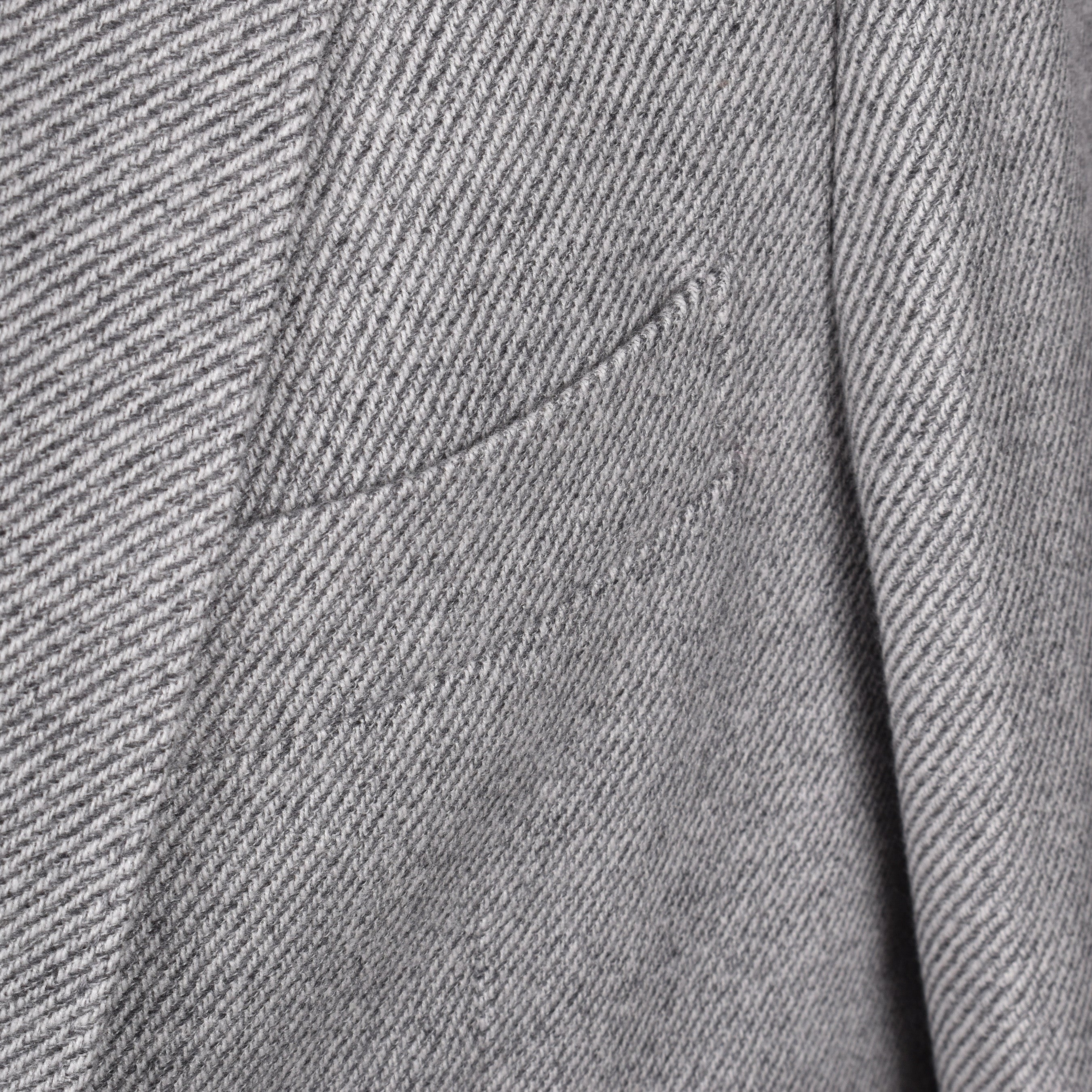 BRUNELLO CUCINELLI MEN'S GRAY CASHMERE BLEND HERRINGBONE BLAZER