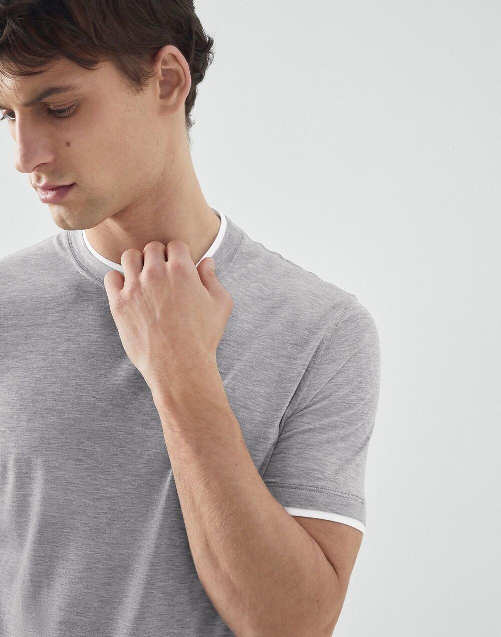 BRUNELLO CUCINELLI MEN'S GRAY SHORT-SLEEVE KNIT SHIRT