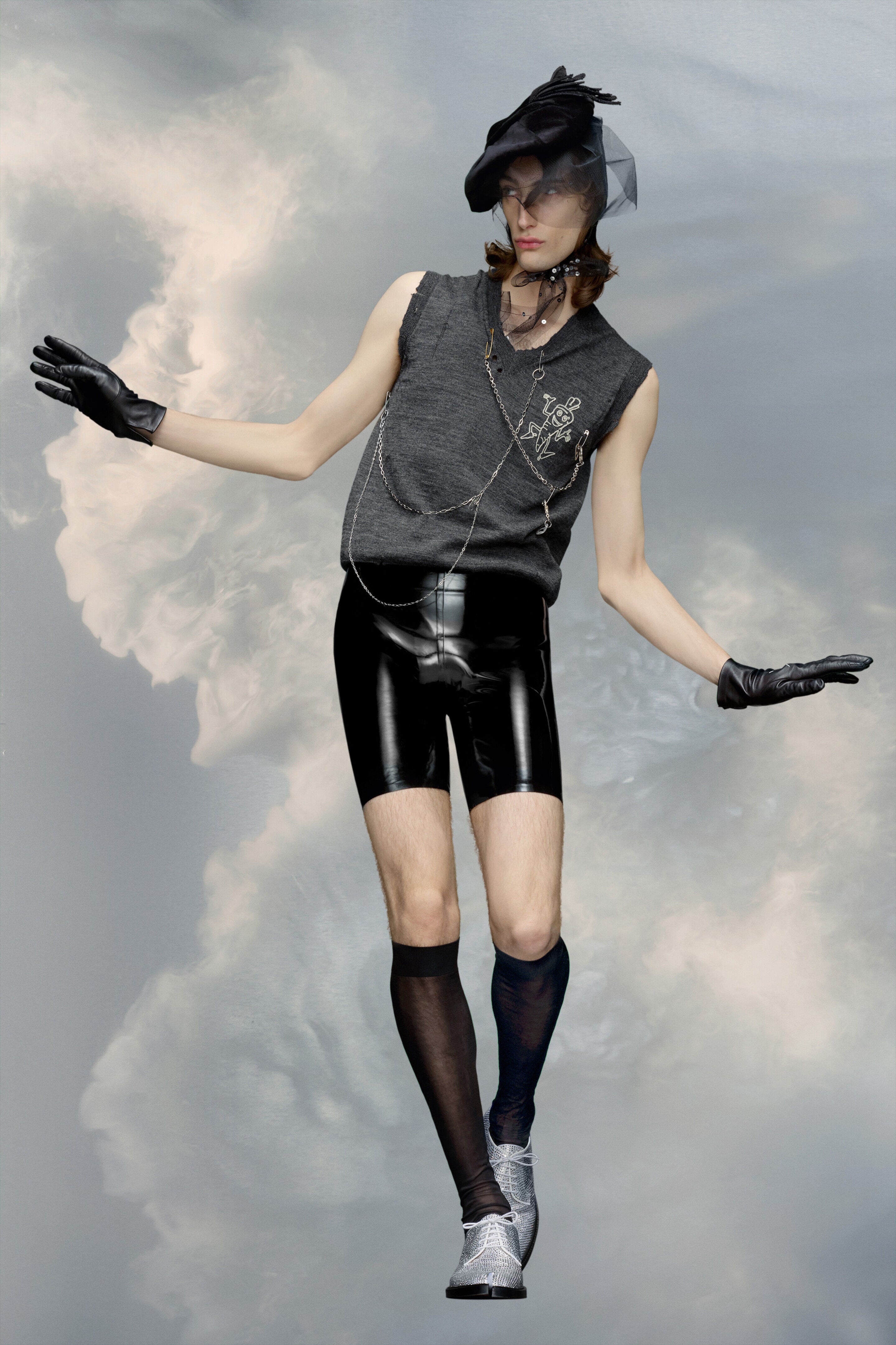 MAISON MARGIELA MEN'S BLACK PATENT CYCLING SHORTS