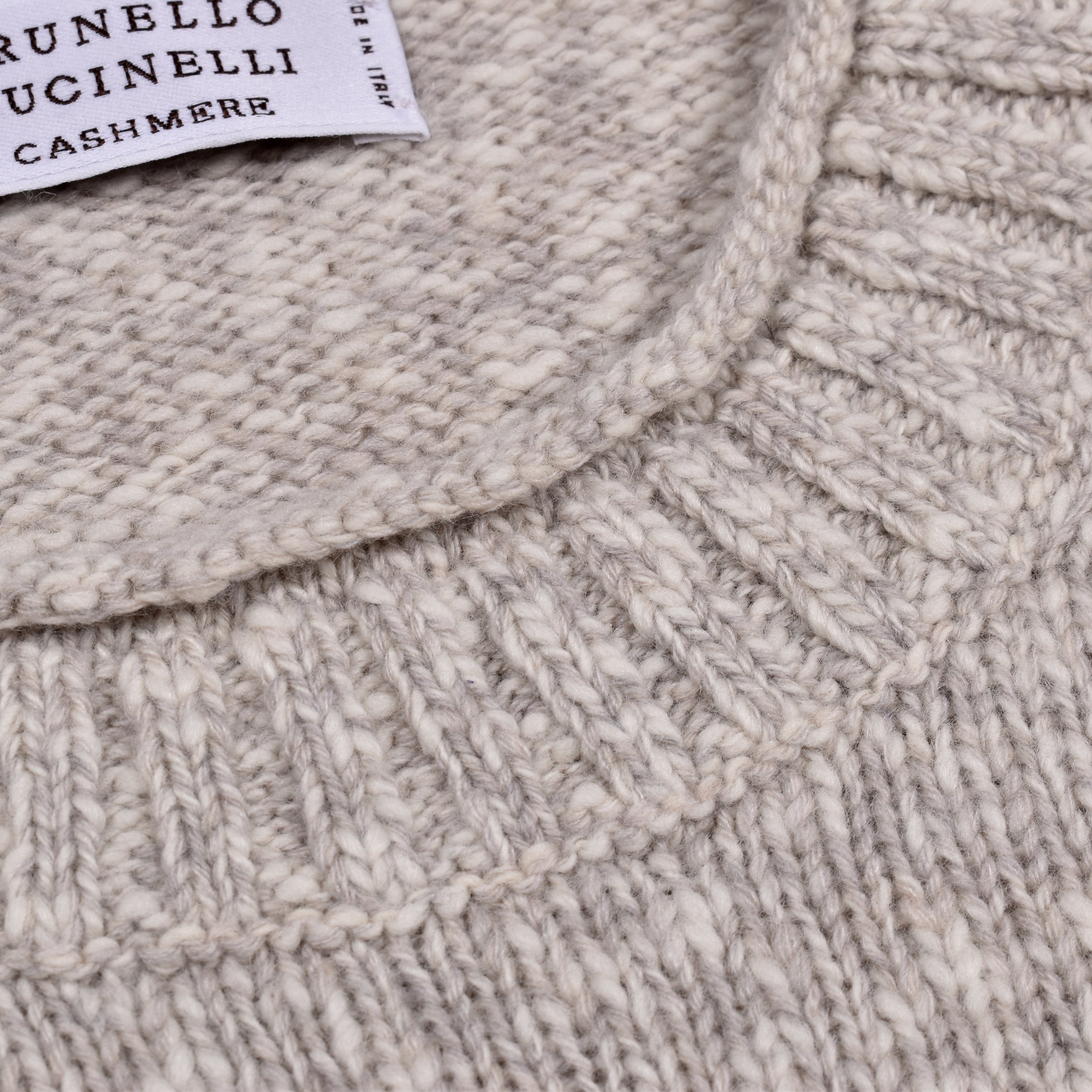 BRUNELLO CUCINELLI MEN'S MOTHER OF PEARL CASHMERE BLEND KNIT SWEATER