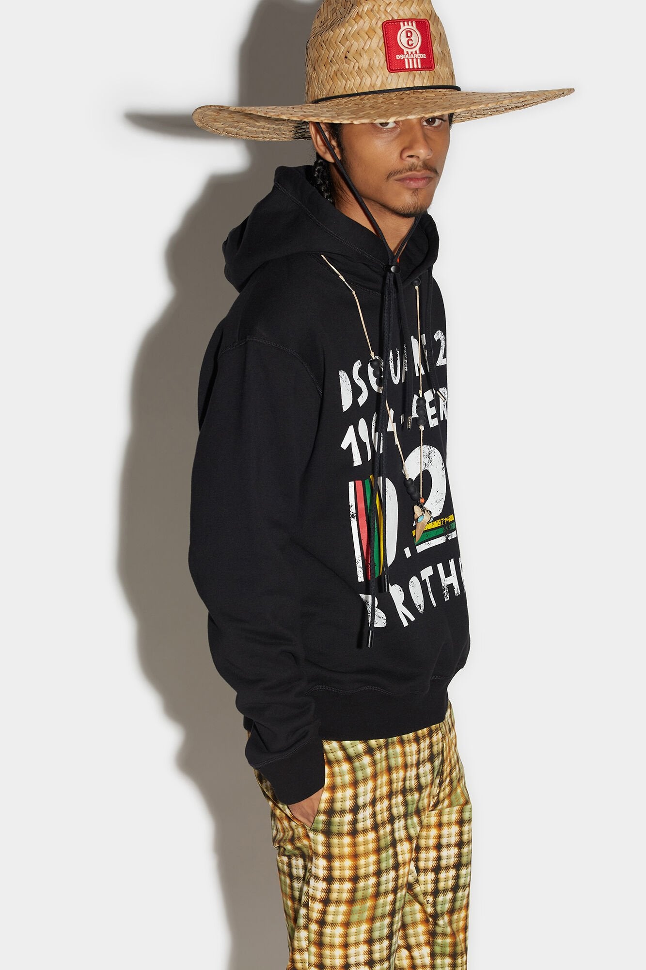 DSQUARED2 MEN'S BLACK GRAPHIC PRINT HOODIE
