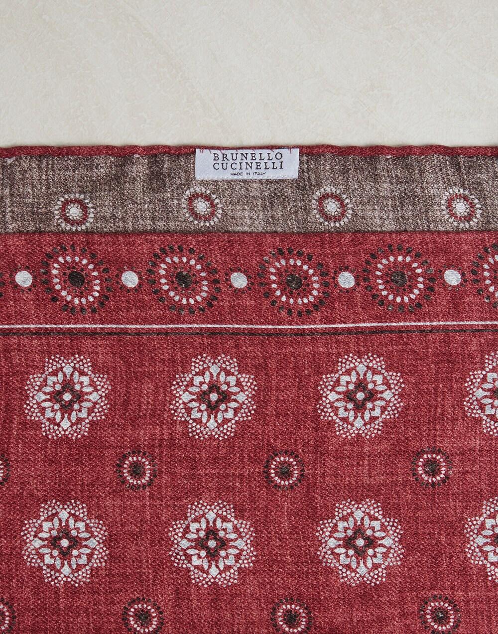 BRUNELLO CUCINELLI MEN'S BURGUNDY PATTERNED POCKETSQUARE