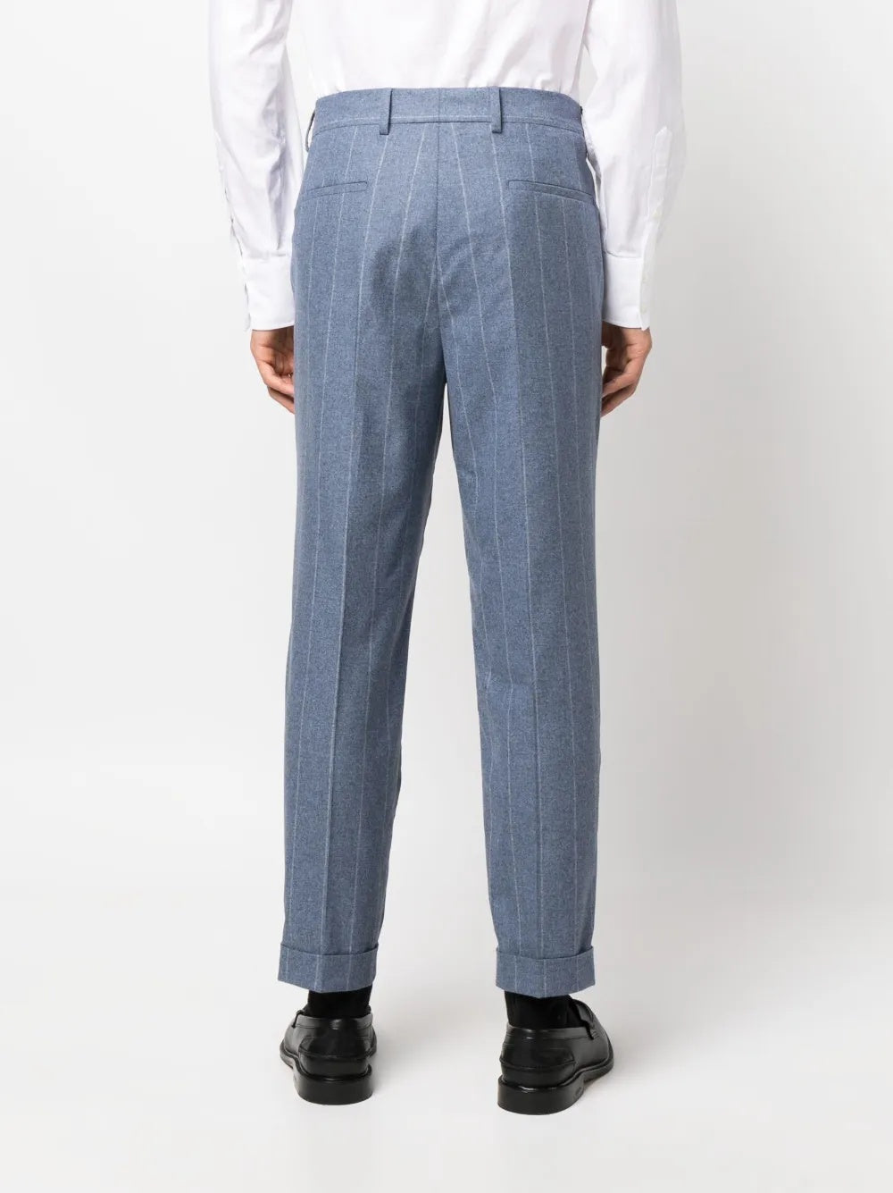 BRUNELLO CUCINELLI MEN'S GRAY PINSTRIPE PLEATED TROUSERS