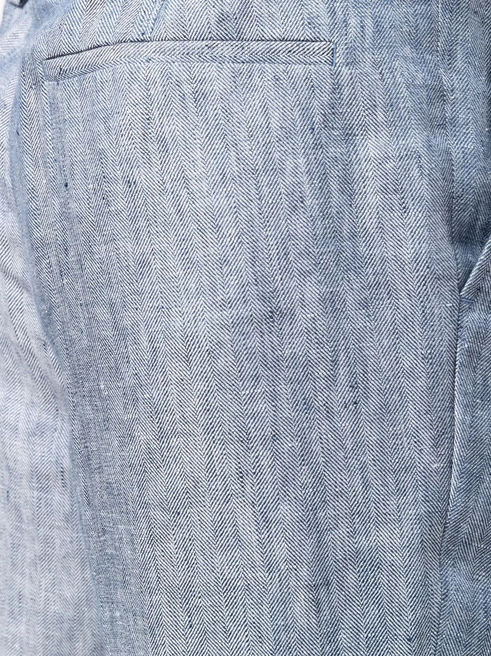 BRUNELLO CUCINELLI MEN'S LIGHT GRAY PLEATED TROUSERS WITH CUFFS