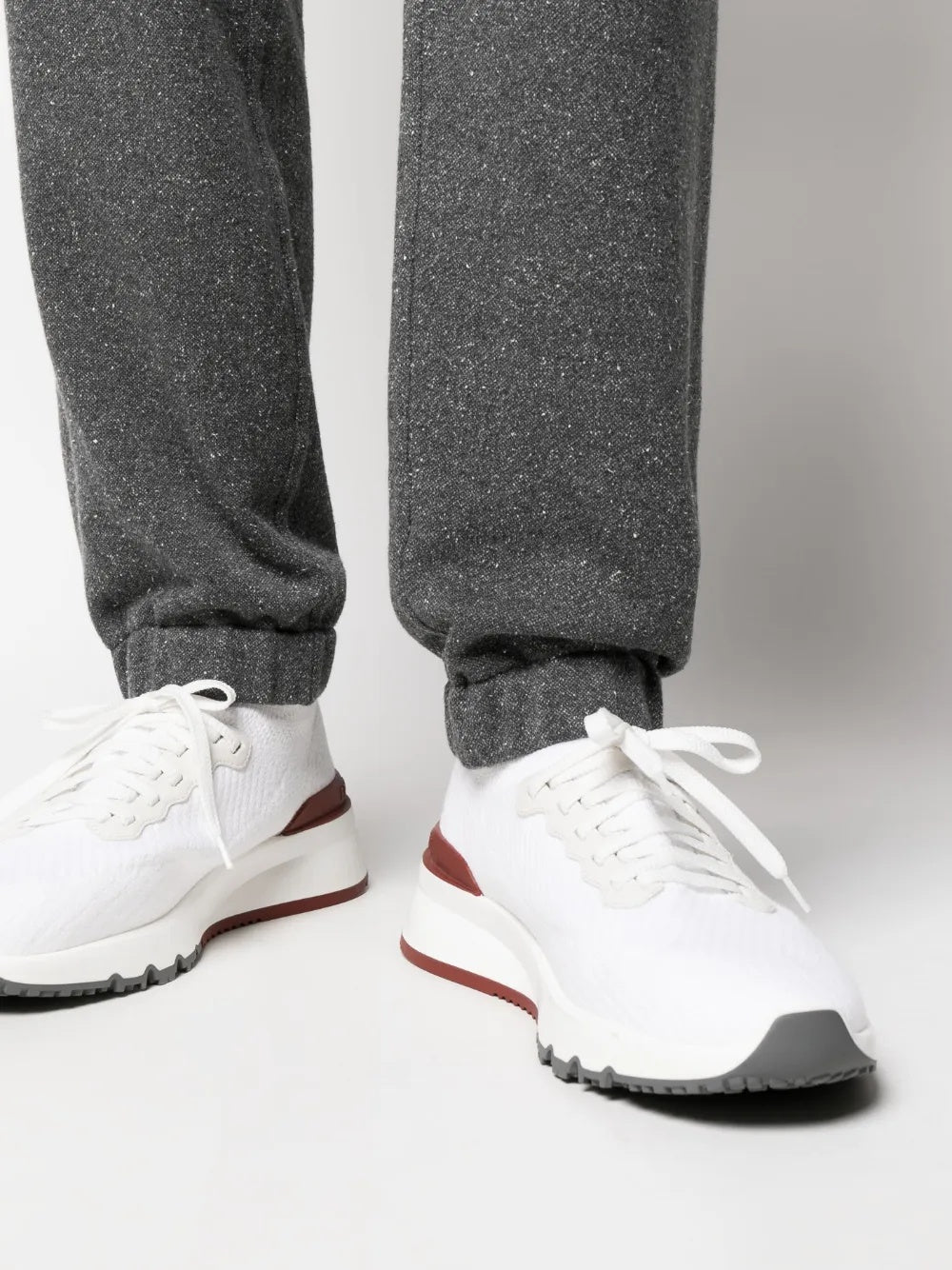 BRUNELLO CUCINELLI MEN'S GRAY DRAWSTRING TAPERED TROUSERS