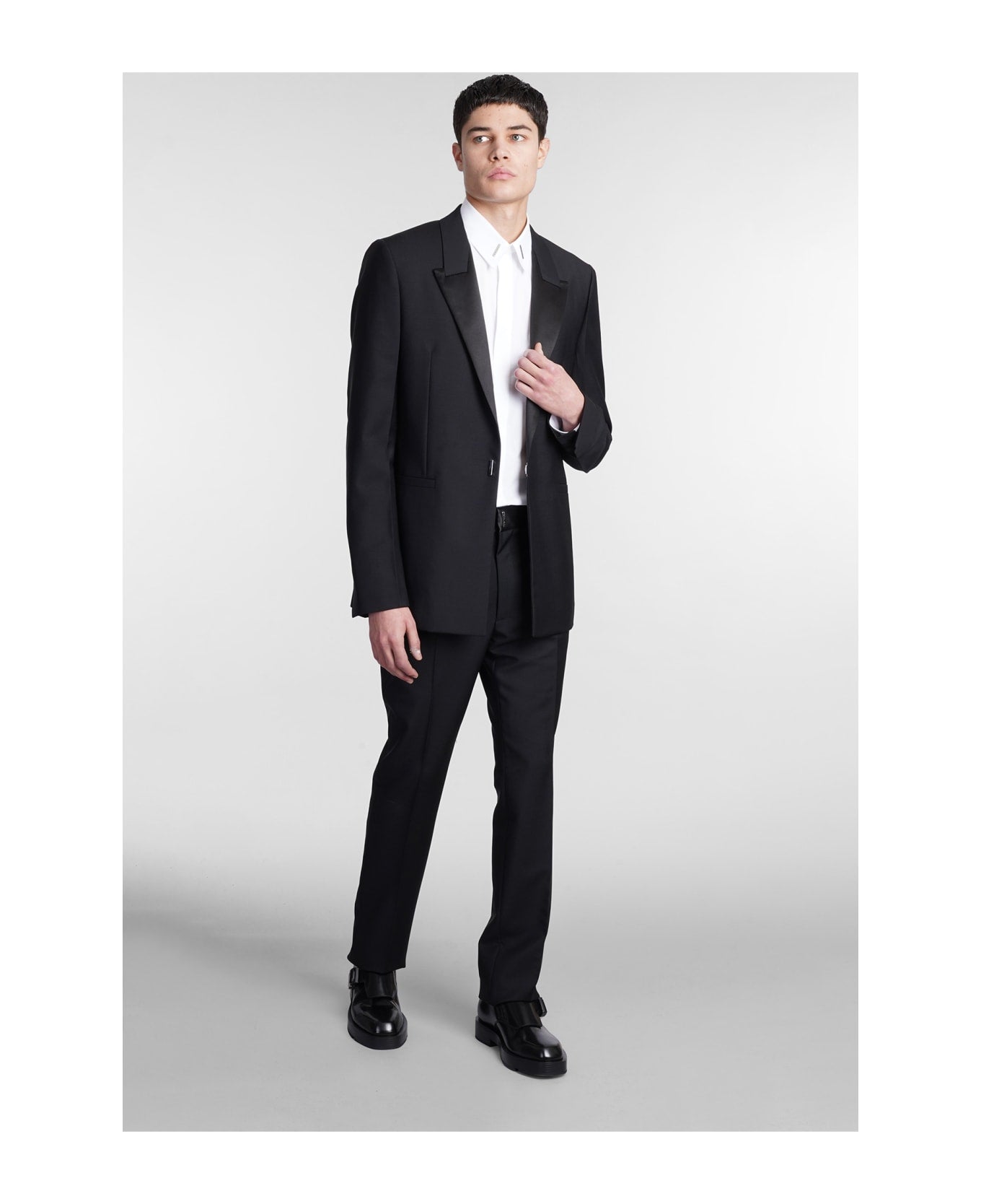 GIVENCHY MEN'S BLACK SATIN COLLAR SLIM JACKET