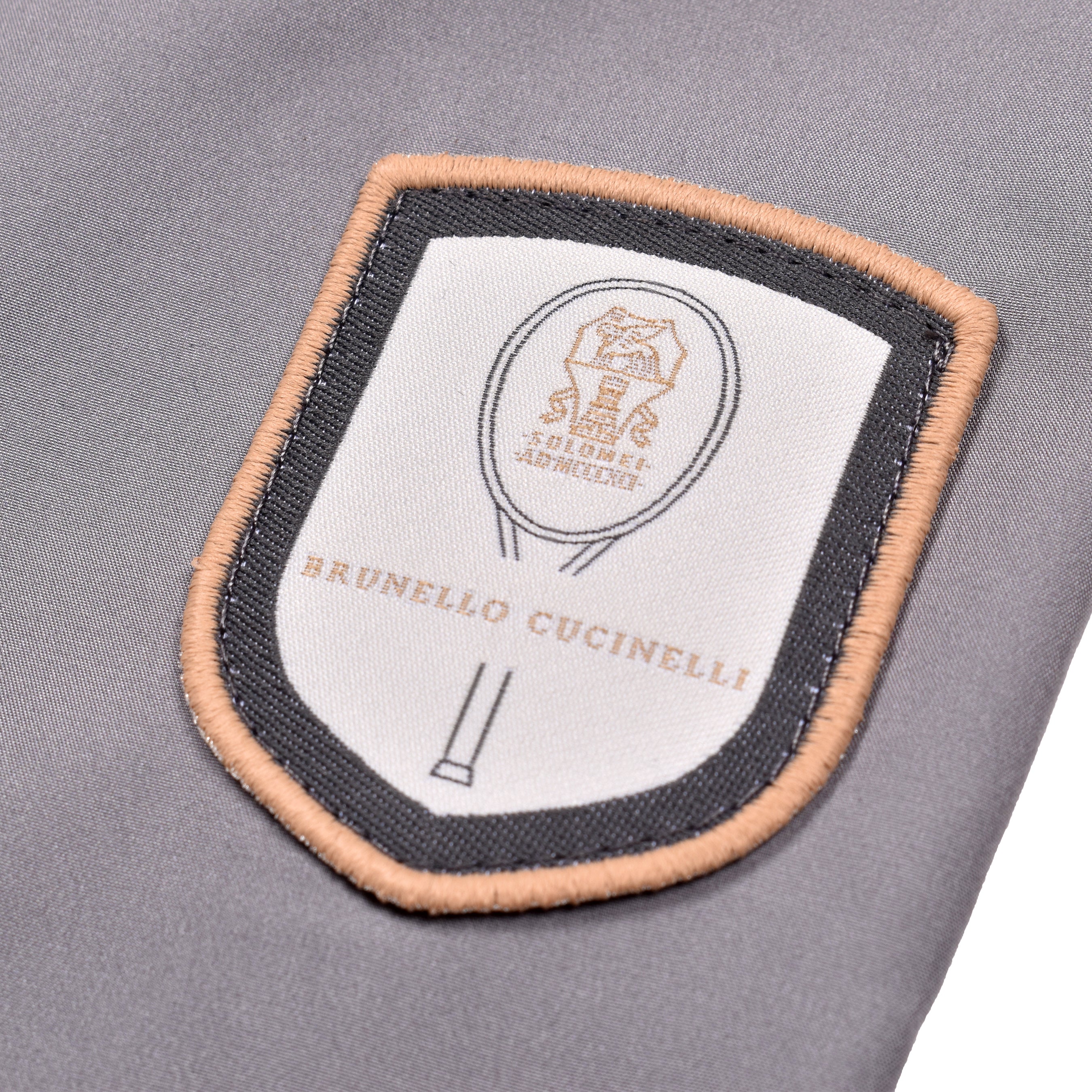 BRUNELLO CUCINELLI MEN'S GRAY TAILORED SHORTS WITH LOGO PATCH