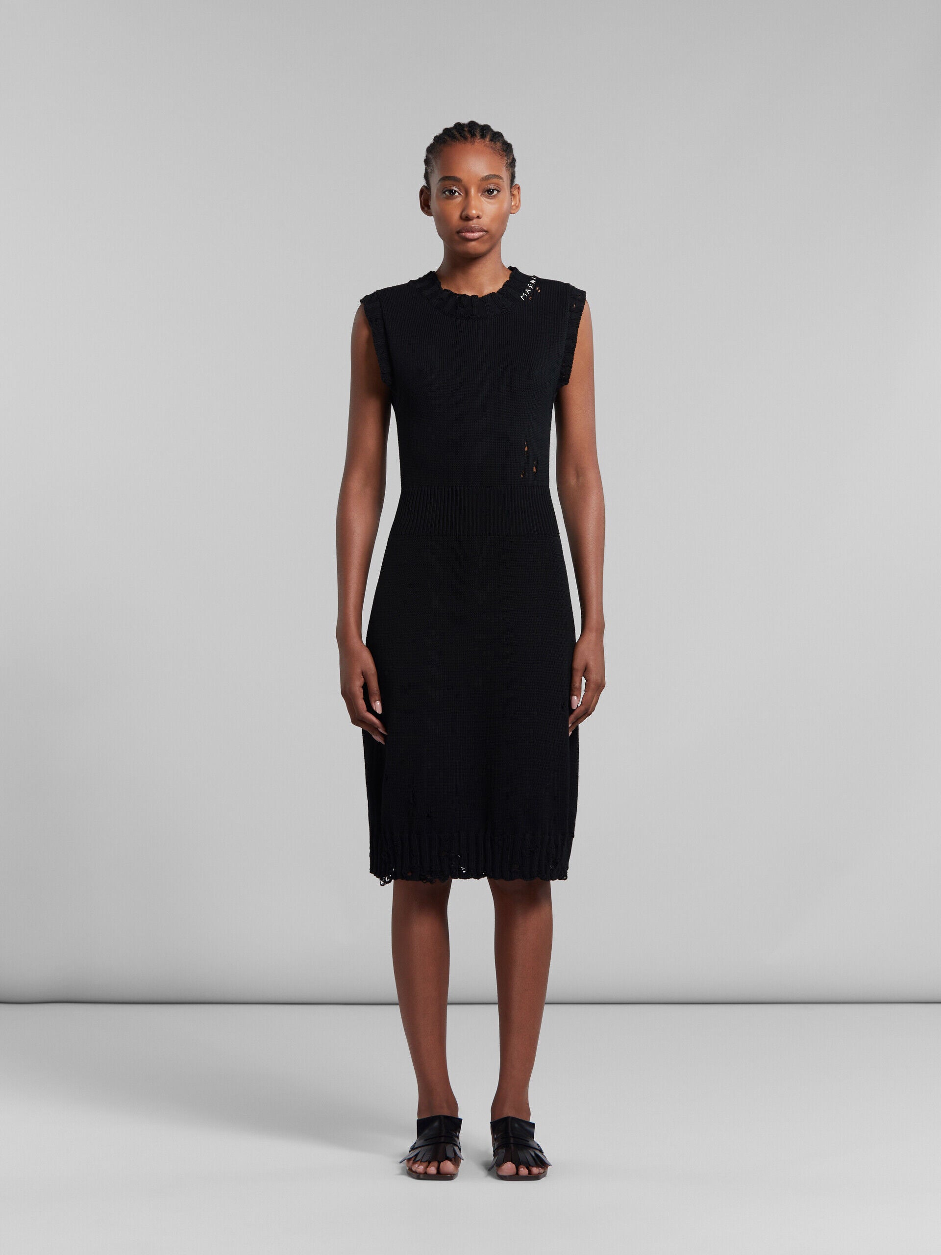 MARNI WOMEN'S BLACK SLEEVELESS KNIT DRESS WITH RUFFLES