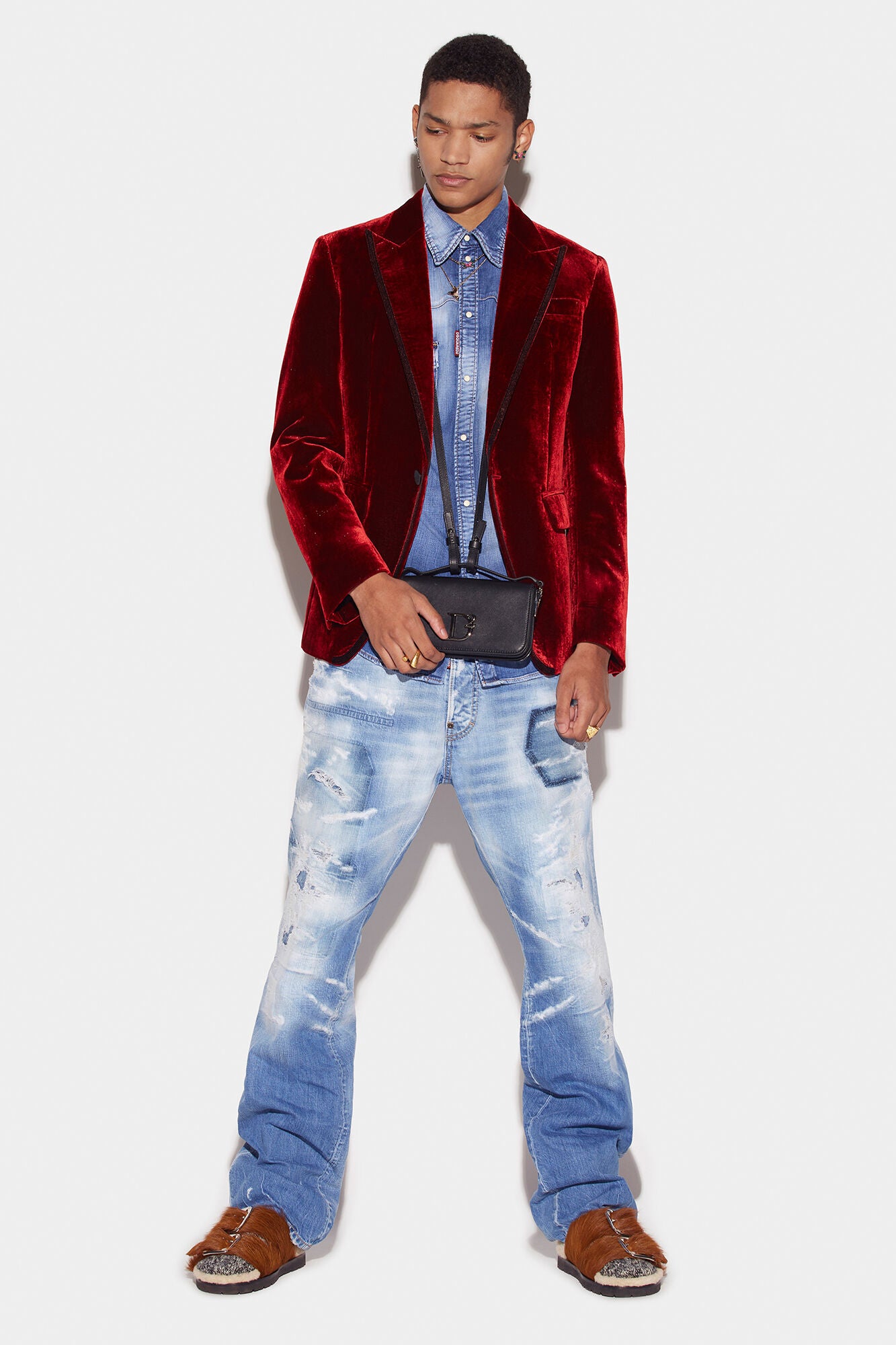 DSQUARED2 MEN'S BURGUNDY VELVET BLAZER WITH TRIM