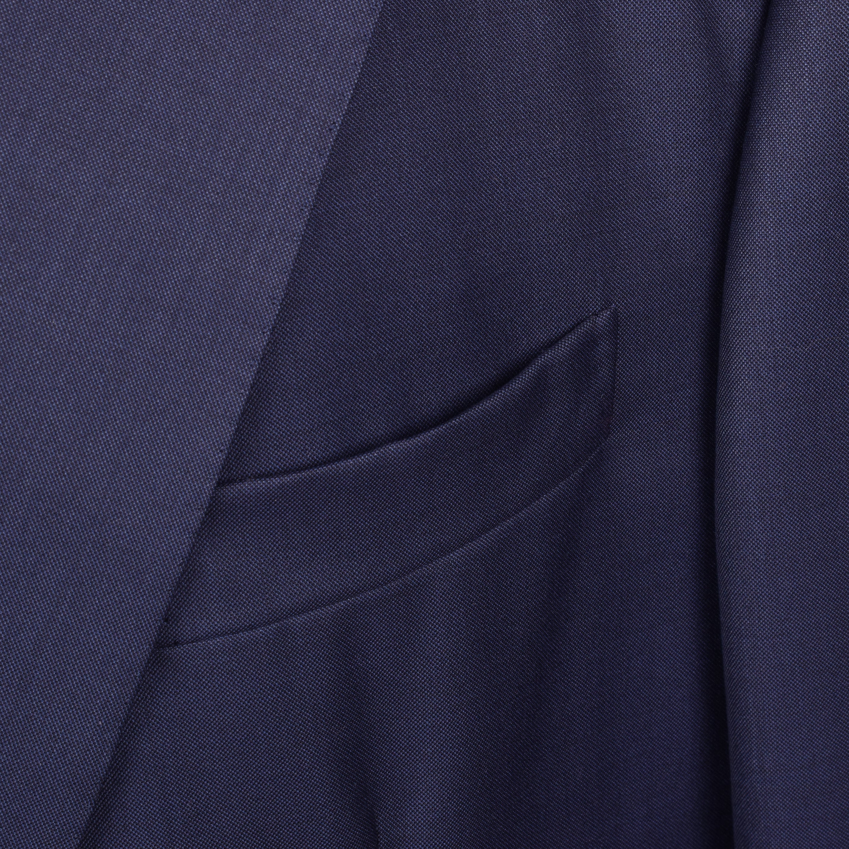 BRUNELLO CUCINELLI MEN'S NAVY VIRGIN WOOL THREE-BUTTON BLAZER