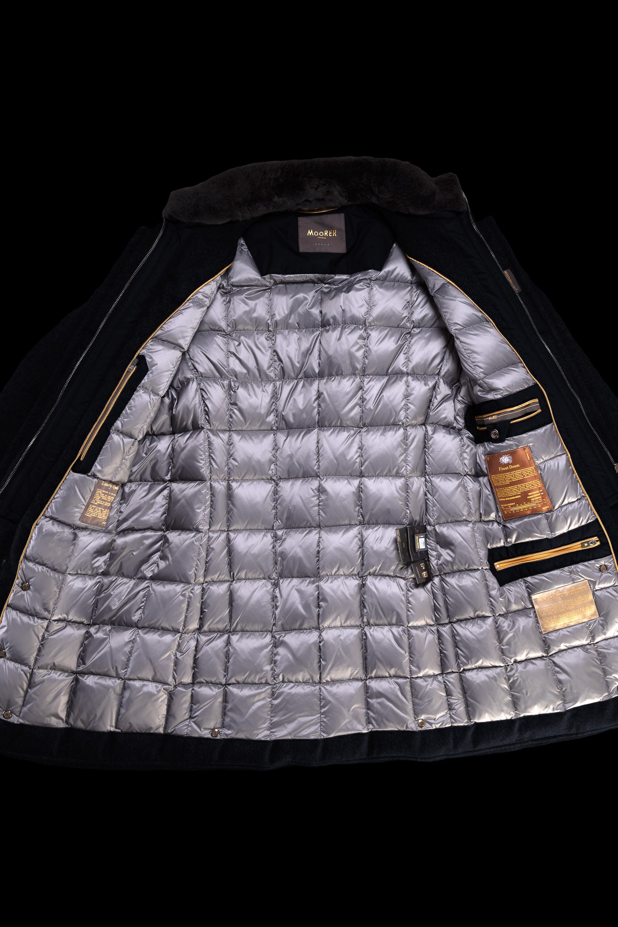 MOORER MEN'S NAVY TAILORED COAT WITH FUR COLLAR