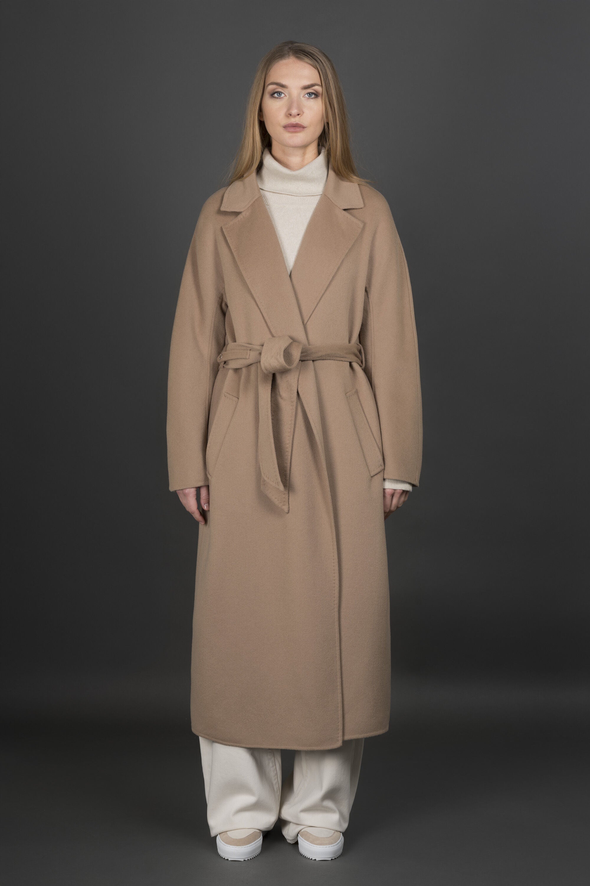 MOORER WOMEN'S HAZELNUT LAYERED COAT WITH HOOD