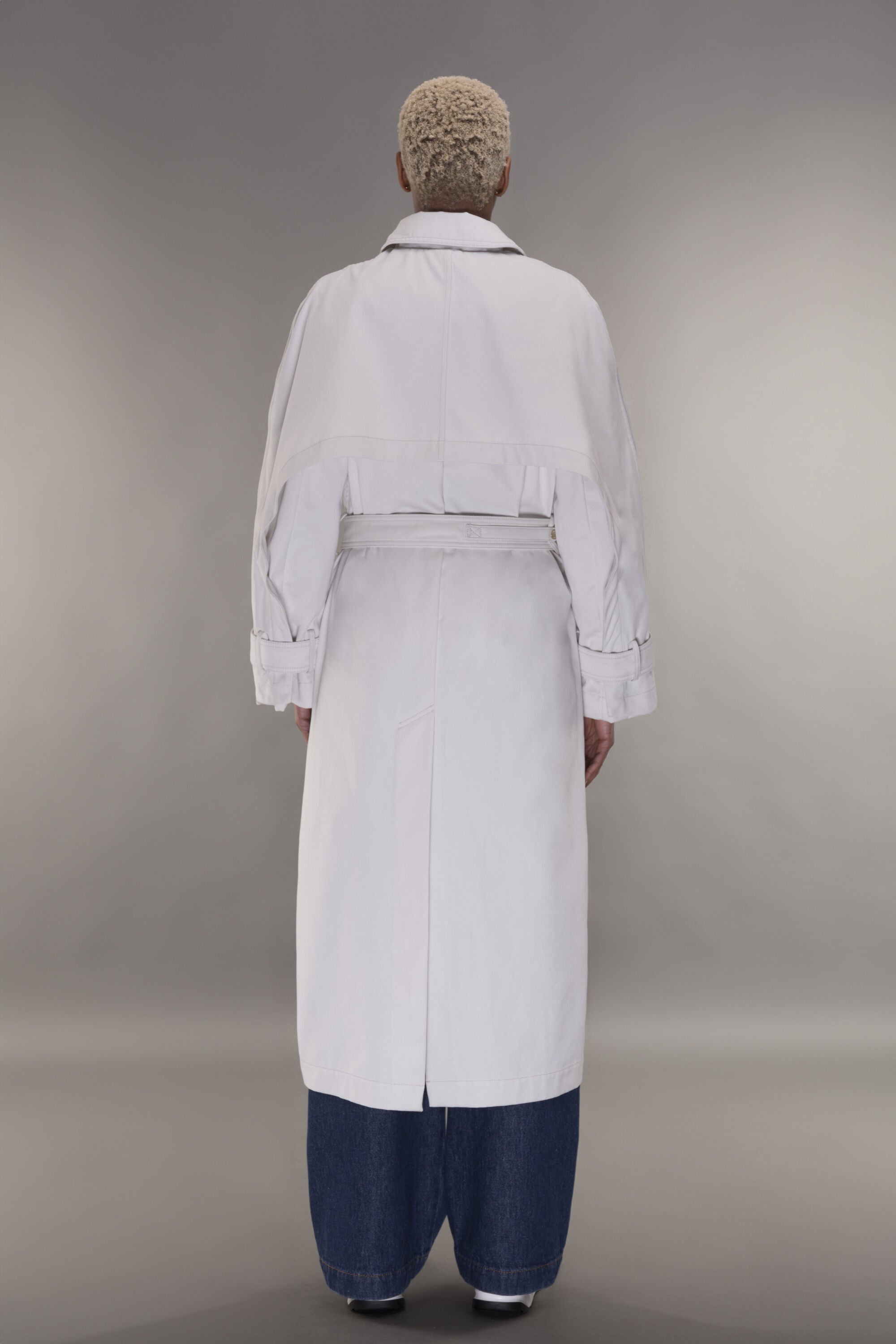 MOORER WOMEN'S ICE WHITE LONG TRENCH COAT